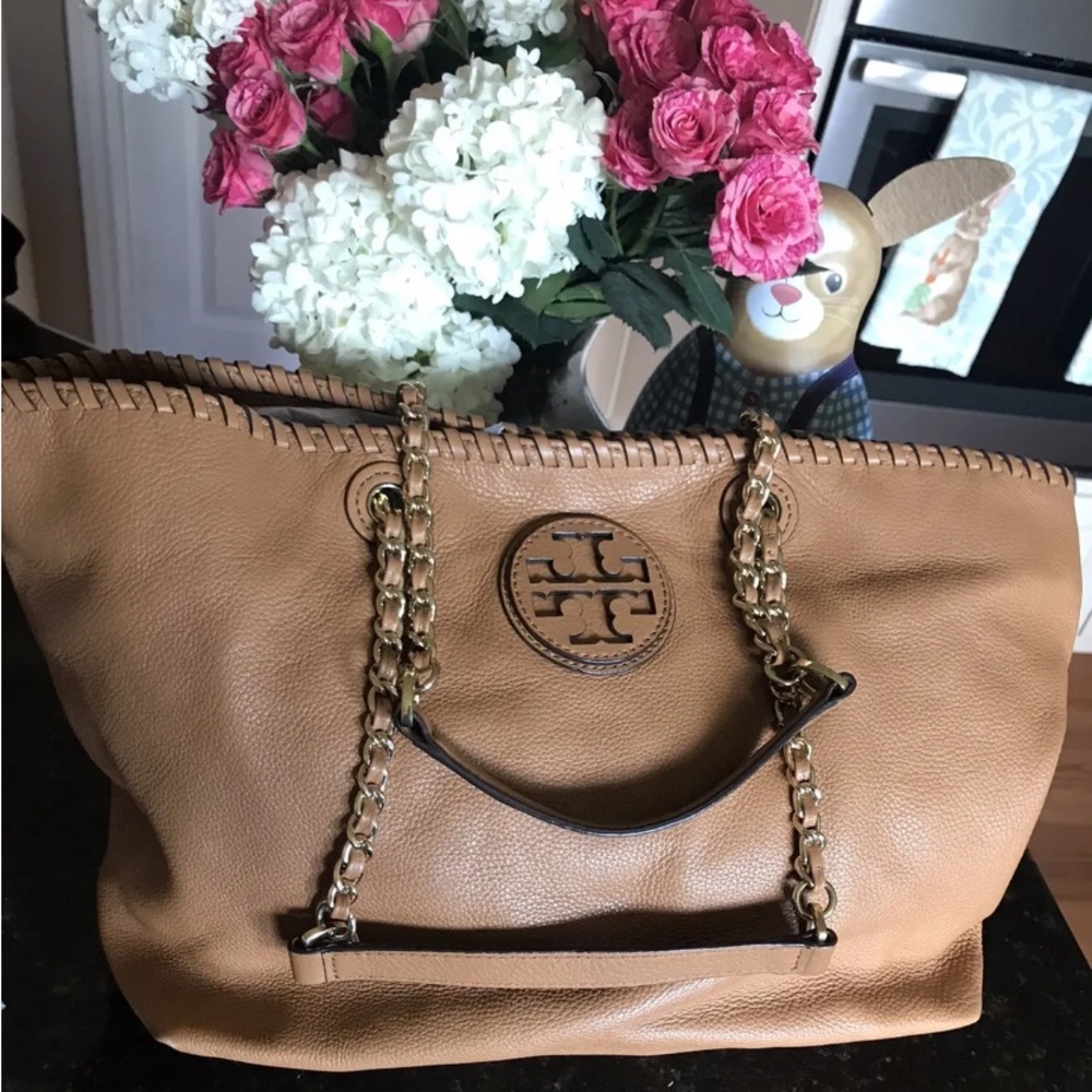 COPY - Tory Burch  Marion East-West Tote in Tan Pebbled Leather - EUC Retail $4…